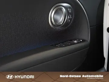 Hyundai IONIQ 9 UNIQ