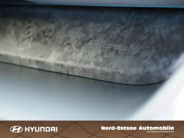 Hyundai IONIQ 9 UNIQ