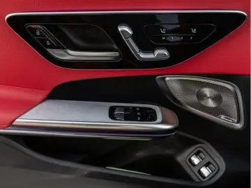 MERCEDES-BENZ CLE 300 e AMG-Sport Burmester Ventil 360