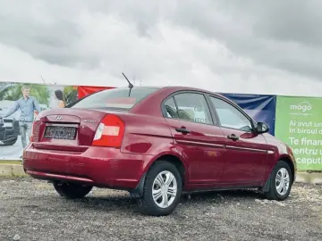 Hyundai Accent 1.4i AC 171678 km euro4 2007
