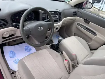 Hyundai Accent 1.4i AC 171678 km euro4 2007