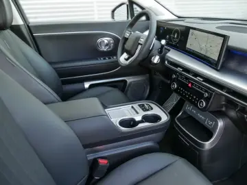 Hyundai IONIQ 9 UNIQ