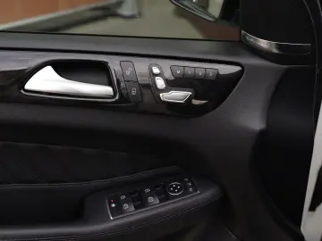 Mercedes-Benz Gle-Coupe