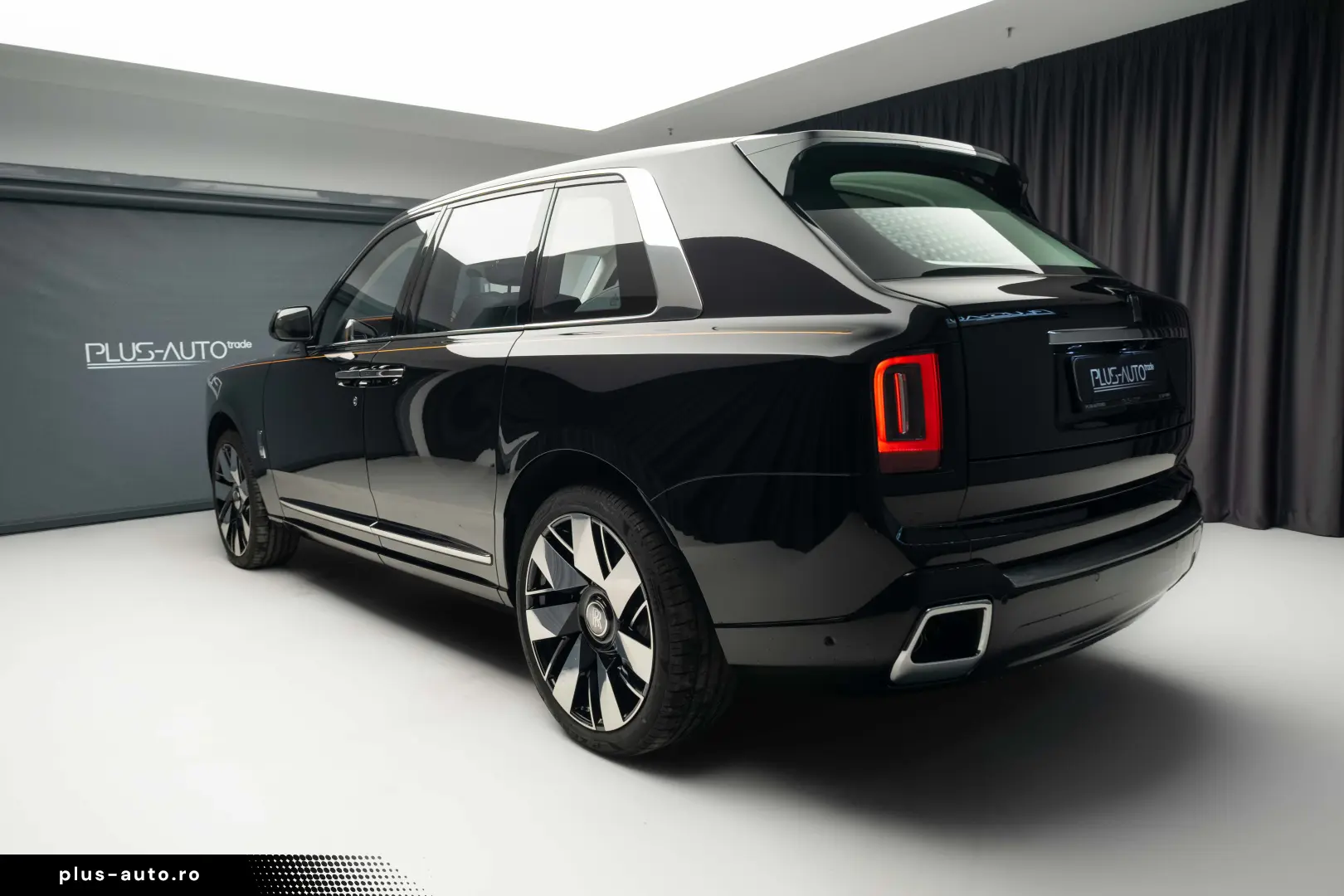 Rolls Royce Cullinan Facelift 4 Seats