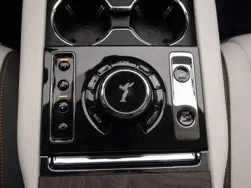 Rolls Royce Cullinan Facelift 4 Seats