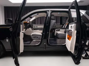 Rolls Royce Cullinan Facelift 4 Seats