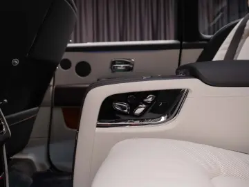 Rolls Royce Cullinan Facelift 4 Seats