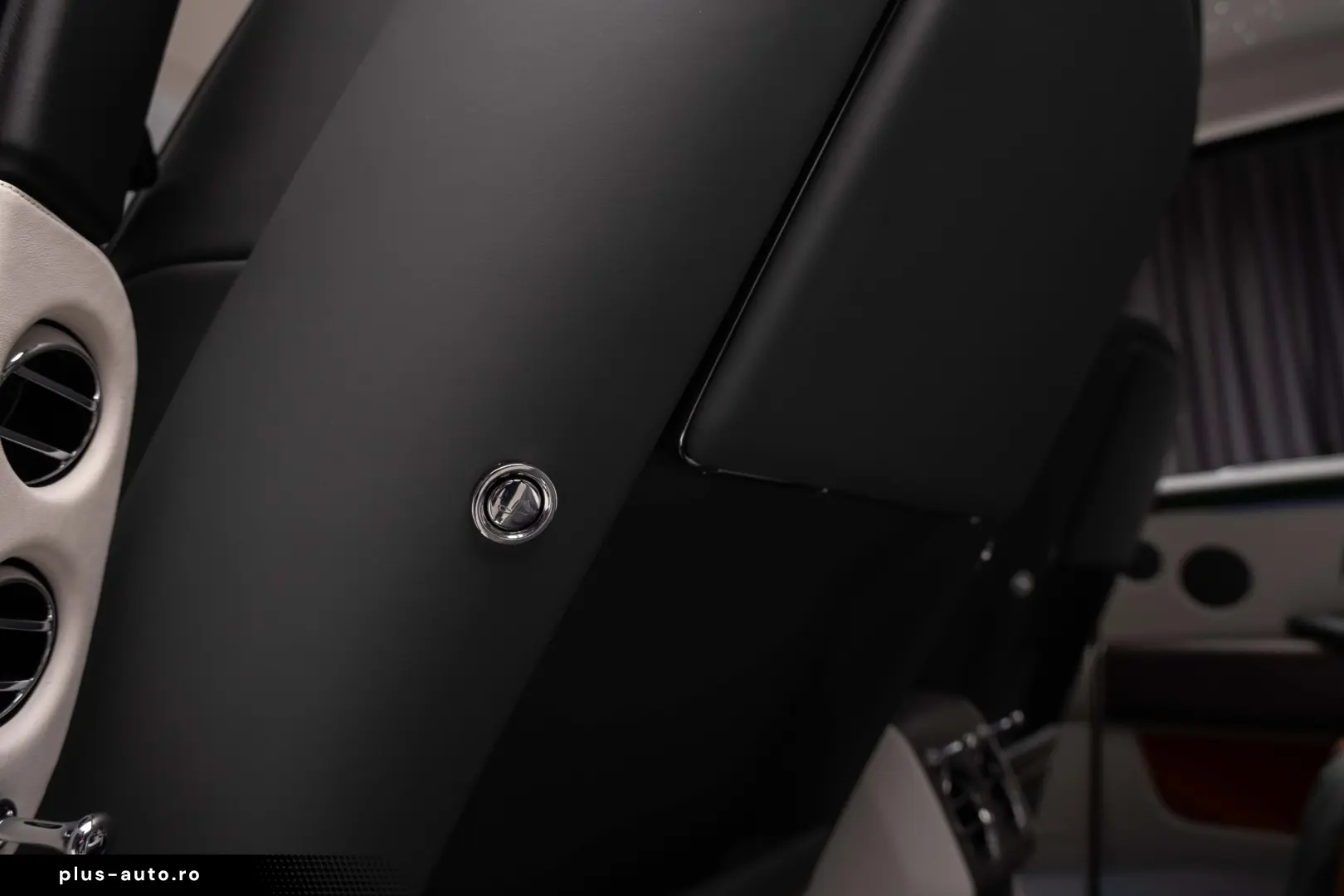 Rolls Royce Cullinan Facelift 4 Seats