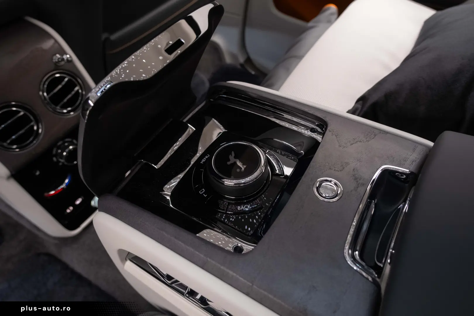 Rolls Royce Cullinan Facelift 4 Seats