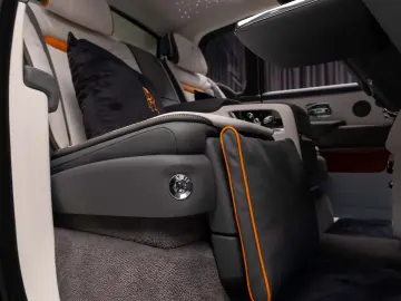 Rolls Royce Cullinan Facelift 4 Seats