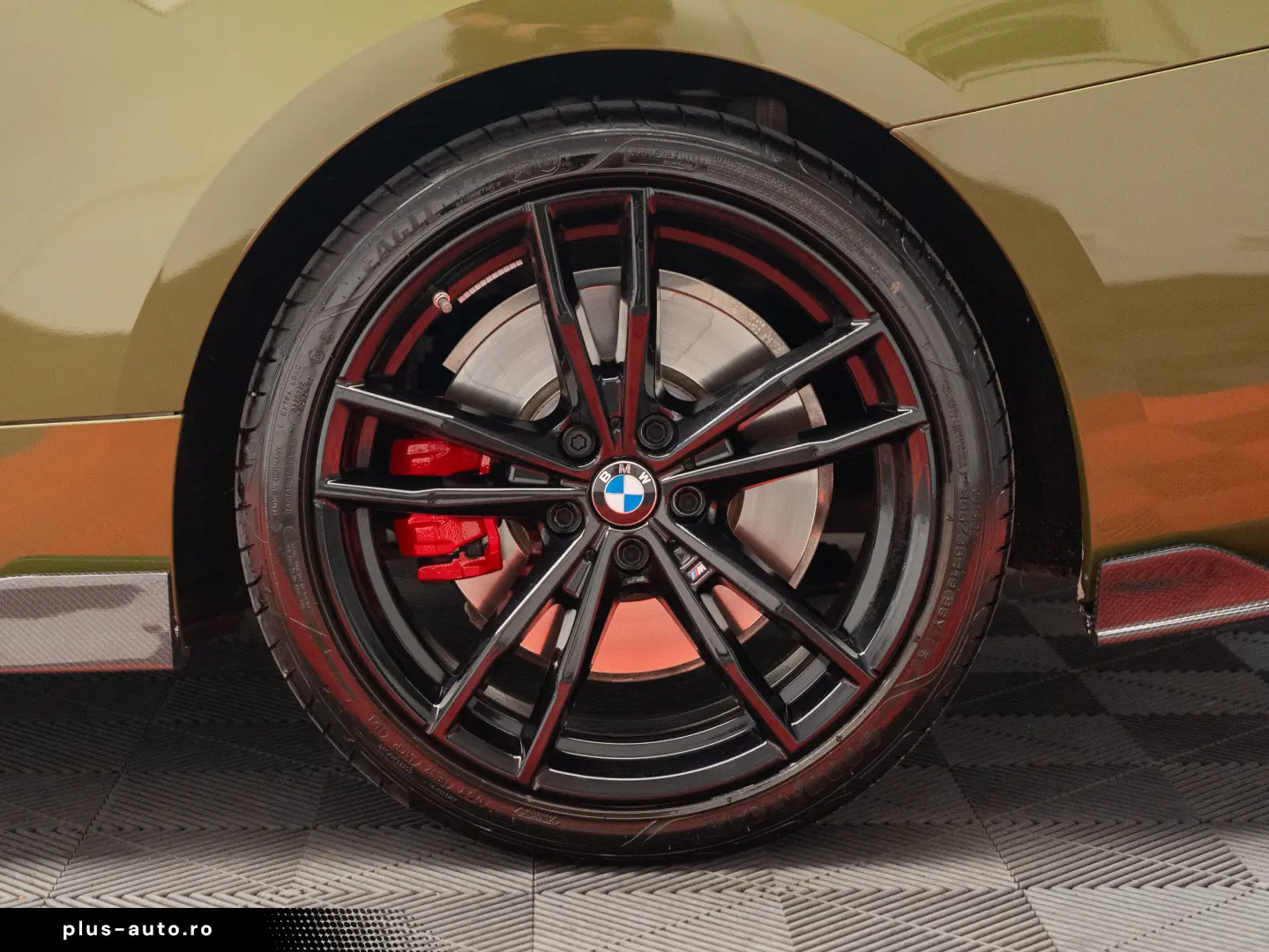 BMW M440i xDrive Cab