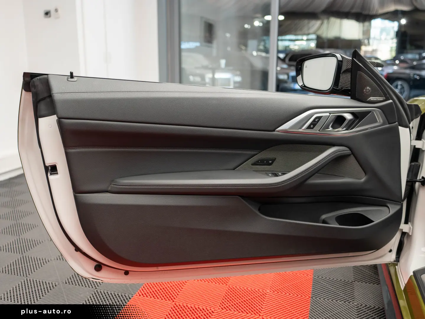 BMW M440i xDrive Cab