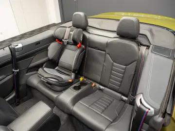 BMW M440i xDrive Cab