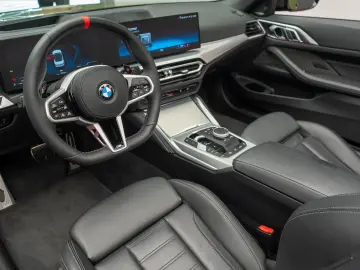 BMW M440i xDrive Cab