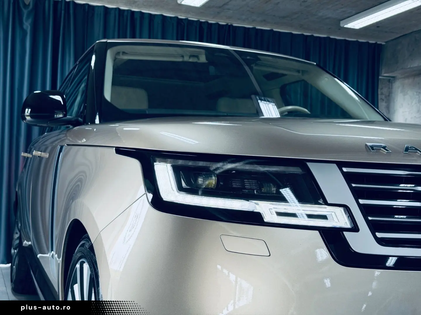 LAND ROVER Range Rover P530 SV LWB STHZ AHK VOLL