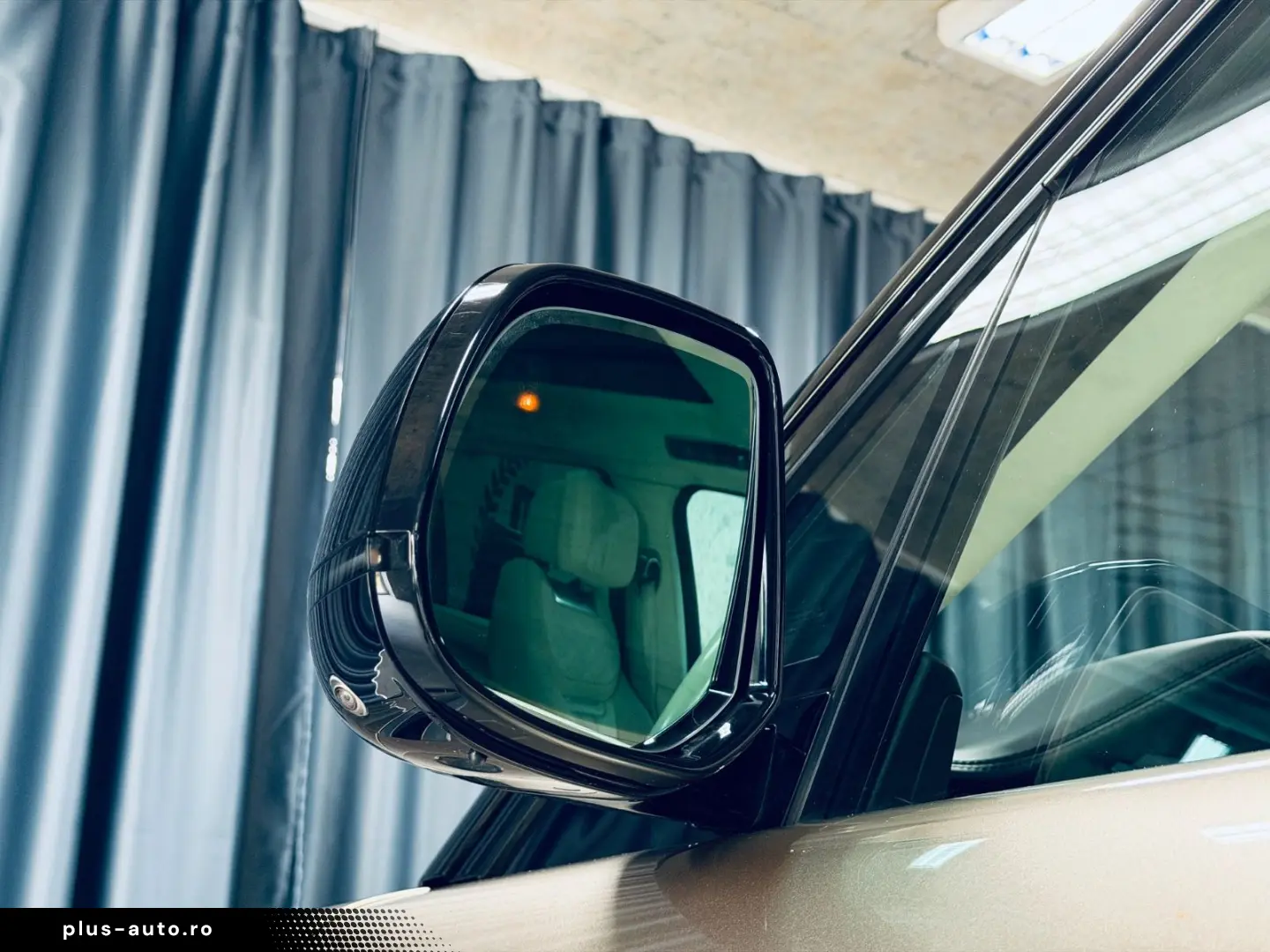 LAND ROVER Range Rover P530 SV LWB STHZ AHK VOLL