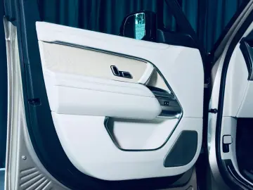 LAND ROVER Range Rover P530 SV LWB STHZ AHK VOLL