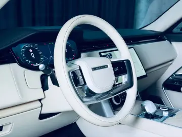 LAND ROVER Range Rover P530 SV LWB STHZ AHK VOLL