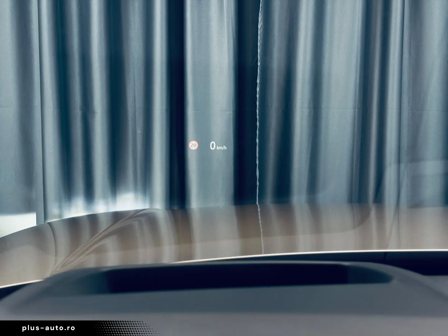 LAND ROVER Range Rover P530 SV LWB STHZ AHK VOLL