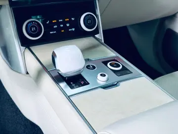 LAND ROVER Range Rover P530 SV LWB STHZ AHK VOLL