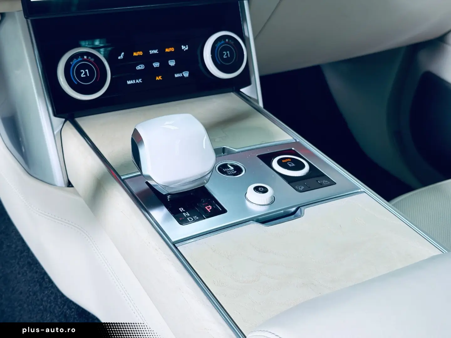 LAND ROVER Range Rover P530 SV LWB STHZ AHK VOLL