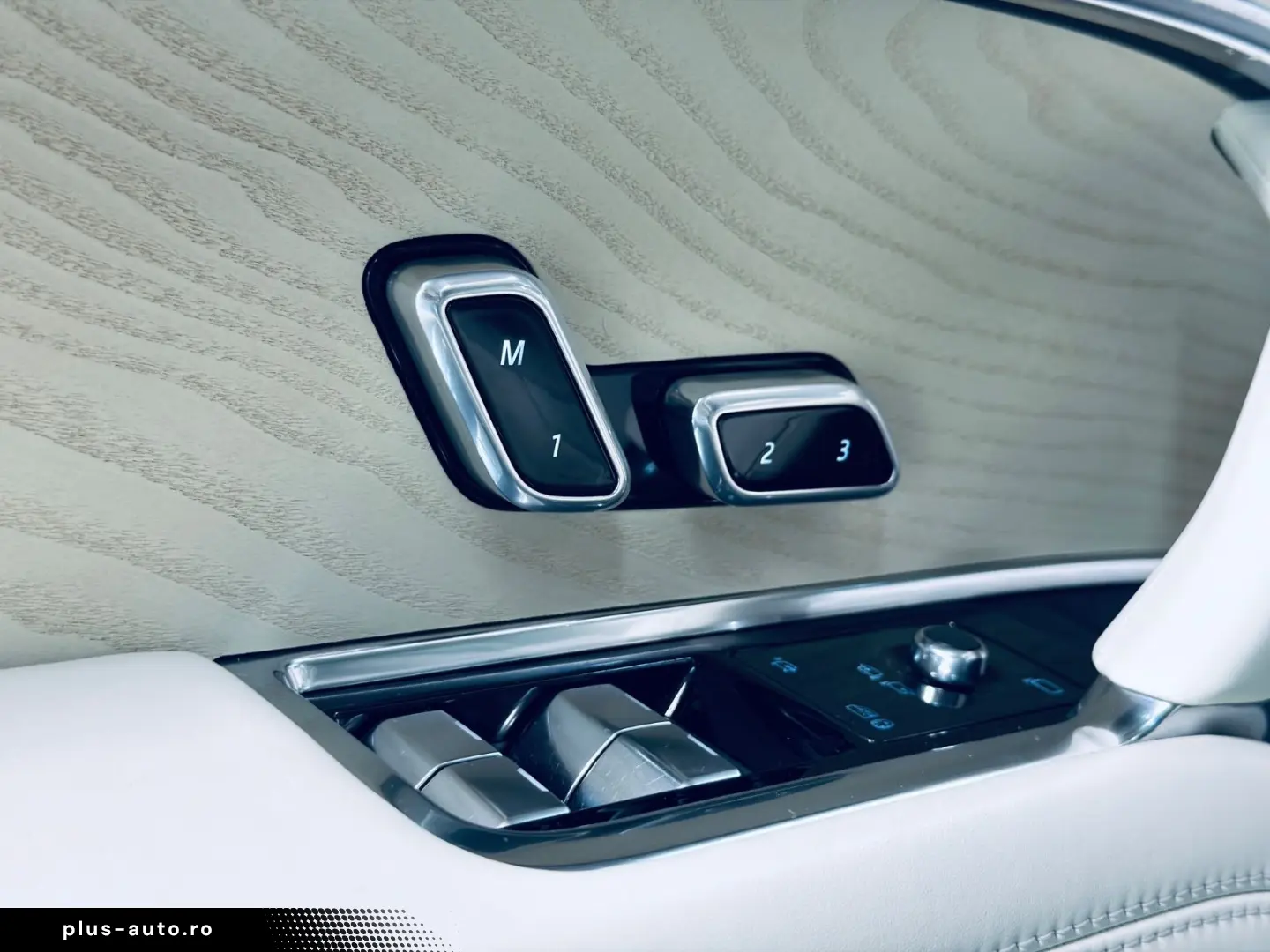 LAND ROVER Range Rover P530 SV LWB STHZ AHK VOLL