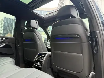 BMW X7 xDrive 40 d M Sport   PANORAMA    LASER