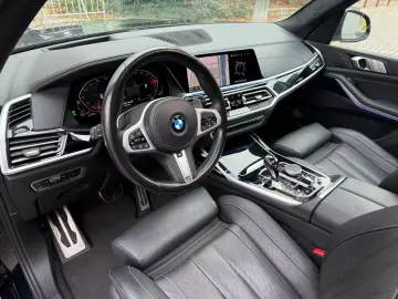 BMW X7 xDrive 40 d M Sport   PANORAMA    LASER