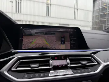 BMW X7 xDrive 40 d M Sport   PANORAMA    LASER