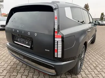 Hyundai IONIQ 9 Uniq