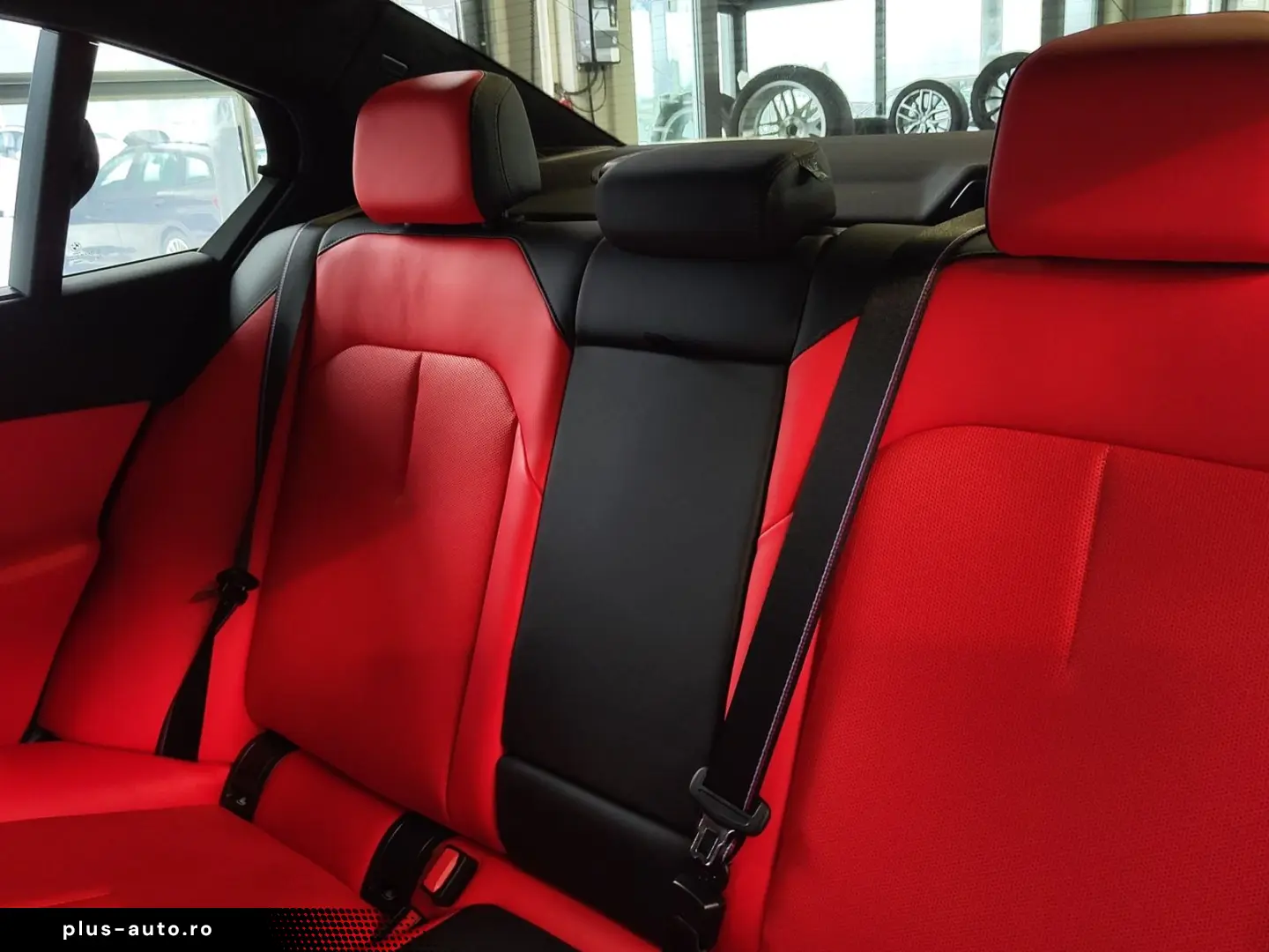 BMW M5 Lim. Carbon-Keramik-Bremse Sitzbelüftung