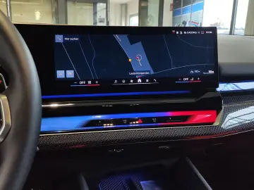 BMW M5 Lim. Carbon-Keramik-Bremse Sitzbelüftung