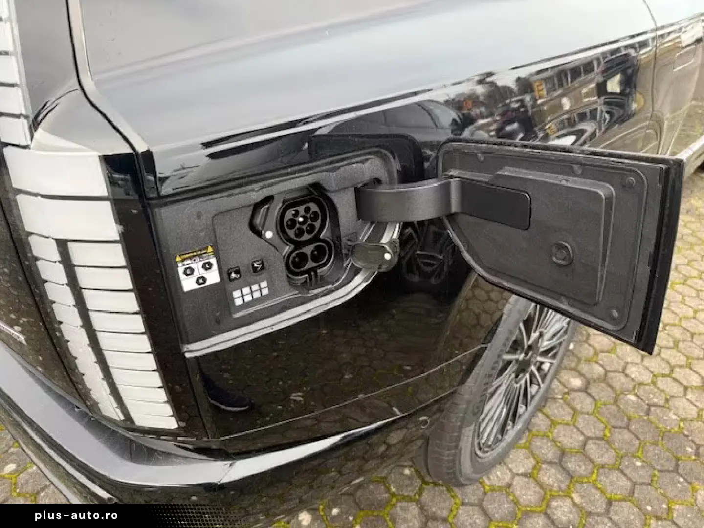 Hyundai IONIQ 9 Uniq