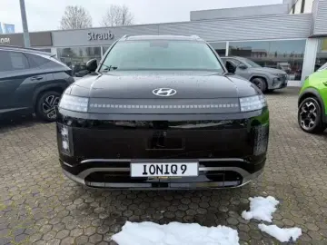 Hyundai IONIQ 9 Uniq