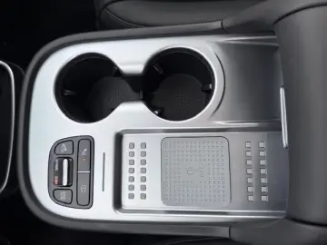 Hyundai IONIQ 9 Uniq