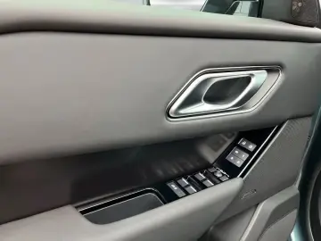 Land Rover Range Rover Velar P400e Dynamic SE