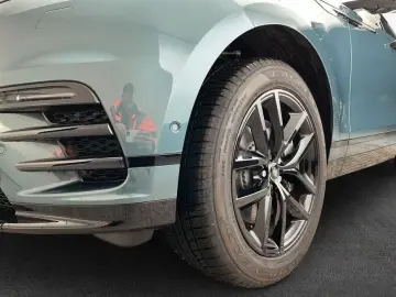 Land Rover Range Rover Velar P400e Dynamic SE