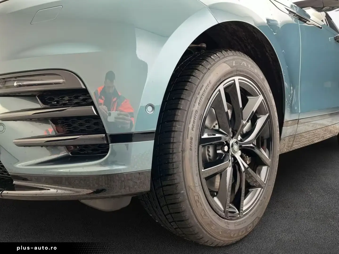 Land Rover Range Rover Velar P400e Dynamic SE