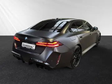 BMW M5 Limousine  FrozenDeepGrey  Pano DAProf. B&W