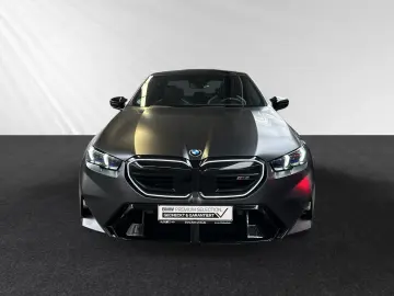 BMW M5 Limousine  FrozenDeepGrey  Pano DAProf. B&W
