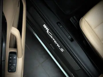 PORSCHE 911 Carrera S Cabriolet