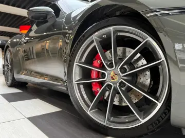 PORSCHE 911 Carrera S Cabriolet