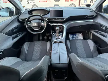 Peugeot 3008 2017 10 1.2