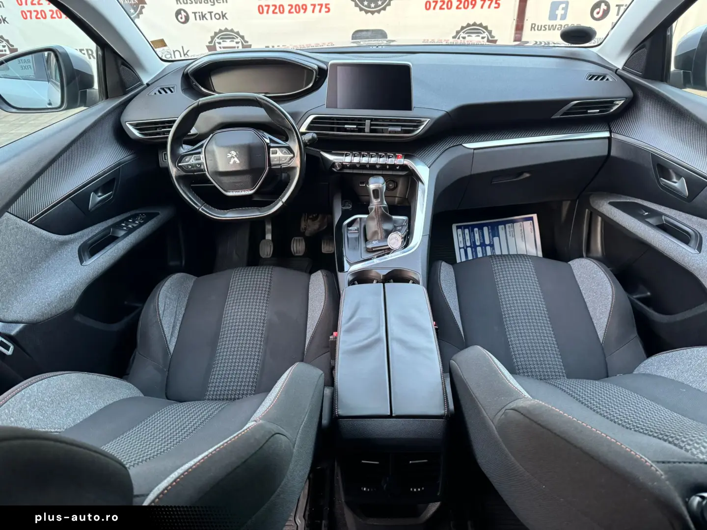 Peugeot 3008 2017 10 1.2