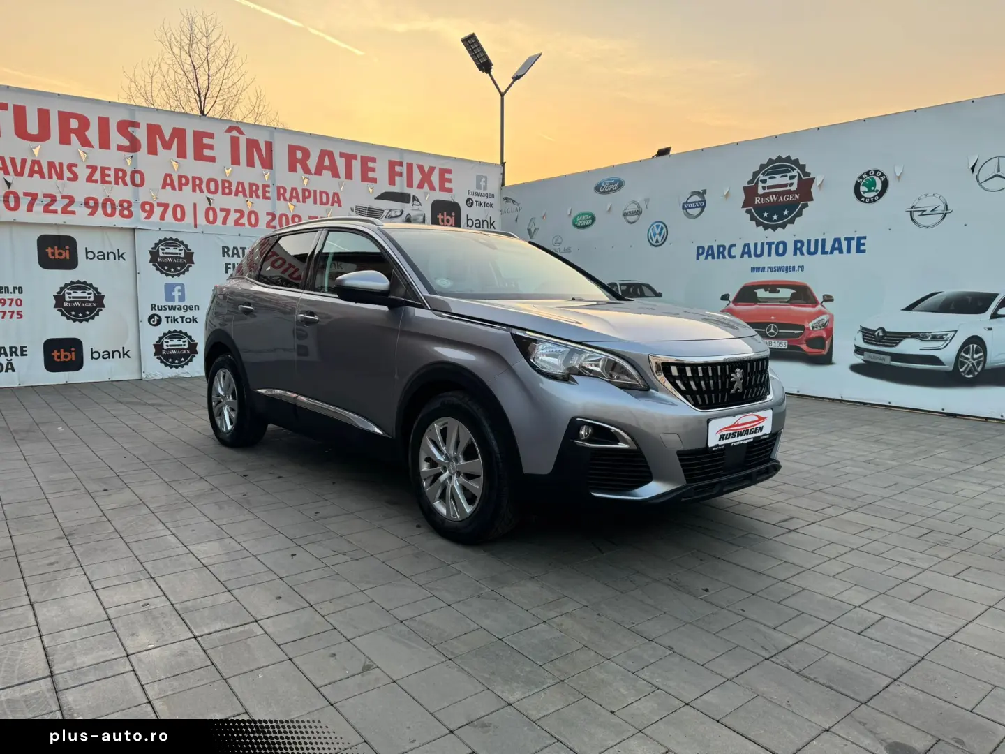 Peugeot 3008 2017 10 1.2