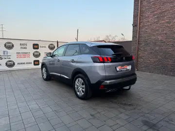 Peugeot 3008 2017 10 1.2