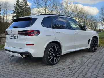 BMW X5 x30d M Sport Pro 7-Sitzer HUD ACC Pano.AHK 22