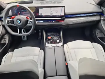 BMW M5 Lim. AHK M Drive FFC DrivAssistPro
