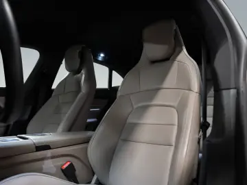 PORSCHE Taycan 4 Cross Turismo