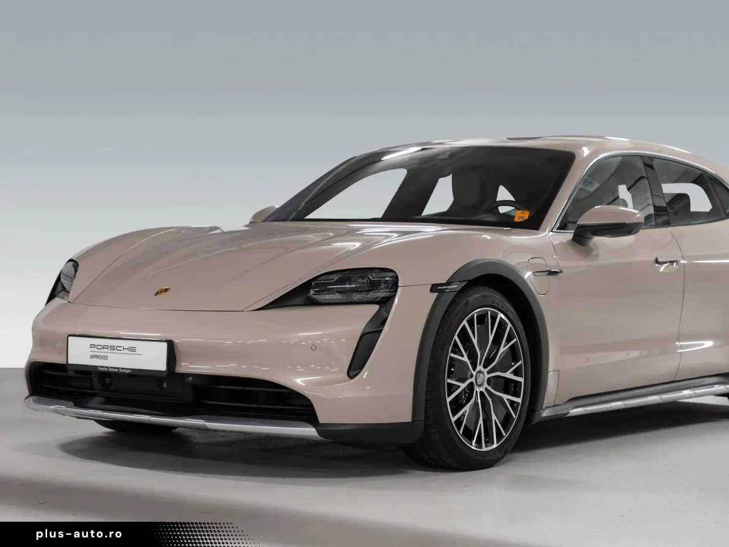 PORSCHE Taycan 4 Cross Turismo